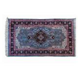 Oriental Rug, Central Medalion, Small Area Rug