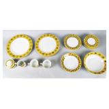 17 Pc Studio Nova 'Sketch Book Yellow' Dish Set