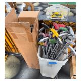 Golf Clubs for Mini Golf  Tub & Box Full