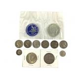 US Silver Lot: 1971-S Eisenhower Unc, 2 90% halfs,