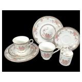Royal Doulton Canton Gilt 7pcs Plates Cups Saucers