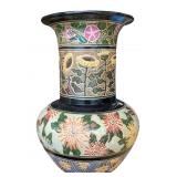 Lg Barker Meyer Studio Hand Crafted Urn c2015