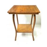 Oak SIde Table w Lower Shelf Cabriole Legs