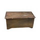 Small Wood Chest - Cedar Lined