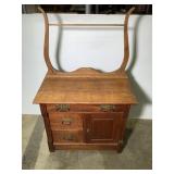 Quartersawn Oak Lyre Back Three Drawer Washstand