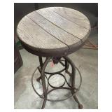 Adj. Vtg Spinning Bar Stool