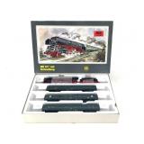 German Piko HO BR 015 w Express Train 5/0750/000