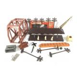 Lionel & Marx O-Gauge Accessories Lot