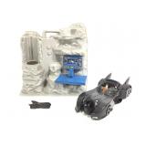 DC Toy Biz Batcave, Batmobile & Action Figures