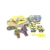 4 Hasbro Inhumanoid Action Figs Trappeur Vehicle +