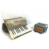 Hohner Student II & Mini. Hero Accordions