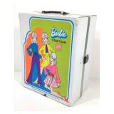 Vtg Barbie Case w 9 Barbies + 2 Diney Princess