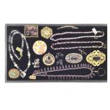 Purple Vintage Costume Jewelry Glass Bead +