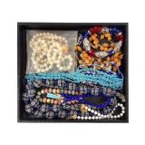 12 Pcs Beaded And Cloth Necklaces Bracelets