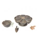 Cast Iron Nail Disp. Kettle Mini Small Iron Anvil