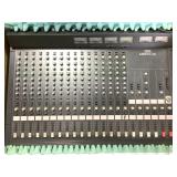 Yamaha Mixing Console MR1642 w/ Custom Case