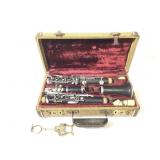 "Hoosier" Elkhart Indiana Student Clairinet w Case