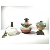 Floral Oil Lamp Scenic Lamp Base & 1 Electric Lamp