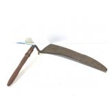 EARLY Primitive Large New England Hay Knife