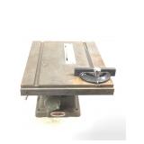 Small Dunlap Table Saw Has No Motor