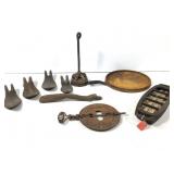 Ant. Cast Iron Skillet Cobbler Fire Starter Stove