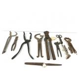 10 Specialty Pliers & Other Tools