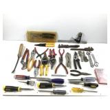 Pliers Screwdrivers Adjustable Wrenches Square