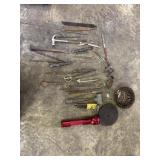 Flashlight, Grinding Wheel, +