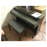 Yamaha Clavinova CLP 860 Digital Piano & Bench