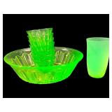 Vtg Hazel Atlas Green Uranium Glass Bowls+