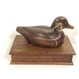 Carved Duck Box w Stones
