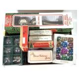Glass Chrstmas Ornaments Mini Silvertri +Tree Top+