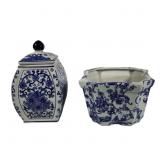 2pcs Blue & White Ceramic Items