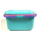 Plastic Sewing Container w Thread Needles +