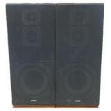 2 Fisher STV-870 Floor Speakers