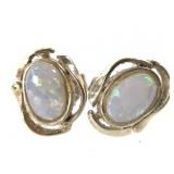 14K Opal Earrings 1.2g TW