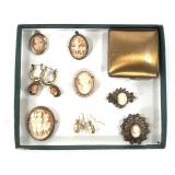 Vtg Makeup Compartment & Cameo Jewelry