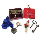 Vtg Keys, Holiday Ornaments, Medallion +