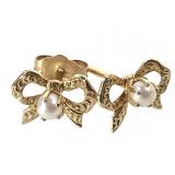 14K 2mm Pearl Earrings .5g TW