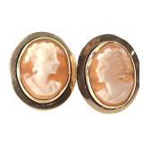 1/2" H 14K Cameo Earrings 1.9g TW