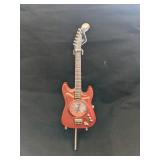 JAS Collectible Miniature Electric Guitar Clock