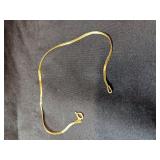 14K Gold Fine 7" Bracelet    .8g