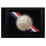 2009 Abraham Lincoln Commemorative Silver Dollar
