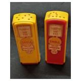 Shell Gas Pump Salt and Pepper Shakers - 3'