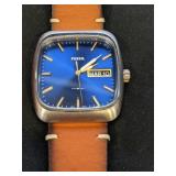 Large Fossil Watch With Like New Leather Band