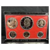 1977 U.S Mint Proof Set