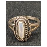 .925 Silver Mother of Pearl Ring Sz 7
