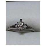 18KGHE Ladies Ring Sz 6.75