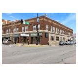 104 1st Ave E * Units 1-15 * Newton, IA 50208