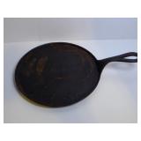 CAST IRON GRIDDLE PAN